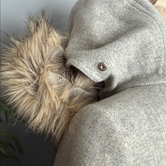 J. Crew Stadium Cloth by Nello Gori Wool Coat w/ Faux Fur Collar Gray Size 2 - Picture 12 of 16